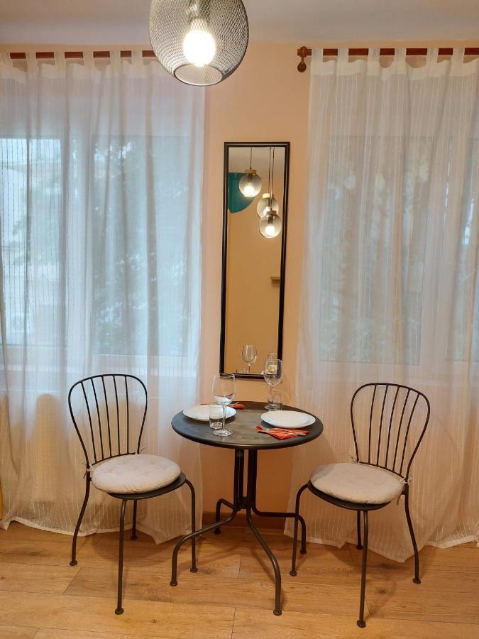 Laroka House Cosy Studio Universitate Βουκουρέστι Εξωτερικό φωτογραφία